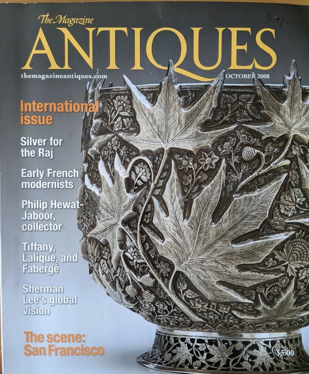MAGAZINE ANTIQUES